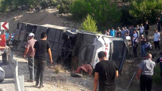 Mersin Mut’ta asker taşıyan otobüs kaza yaptı: 5 şehit